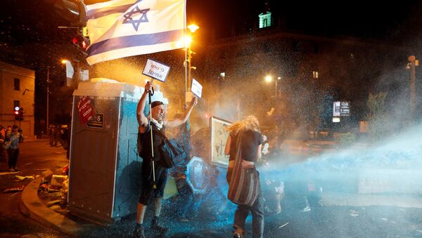 Protestas contra el primer ministro de Israel, Benjamín Netanyahu - Sputnik Mundo