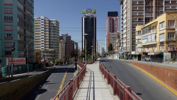 Una avenida vacía en La Paz - Sputnik Mundo