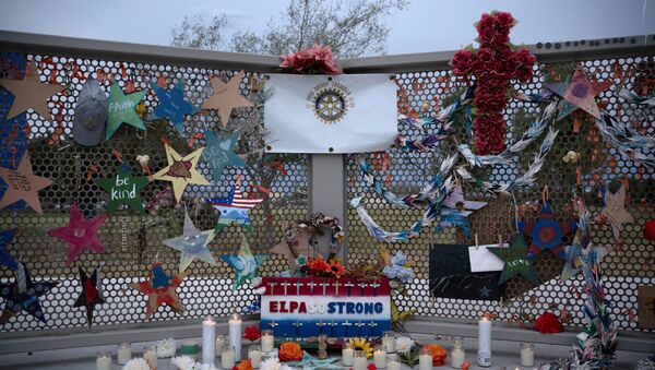  Homenaje a fallecidos en masacre de El Paso - Sputnik Mundo