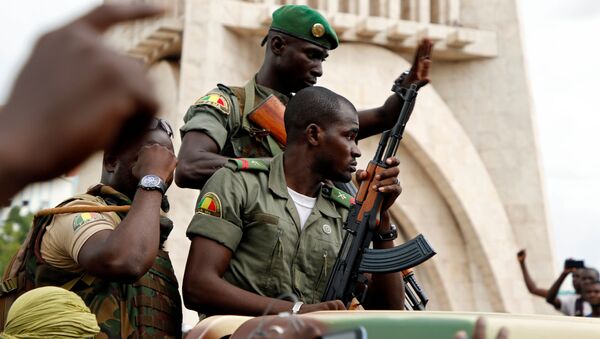 Militares malienses - Sputnik Mundo