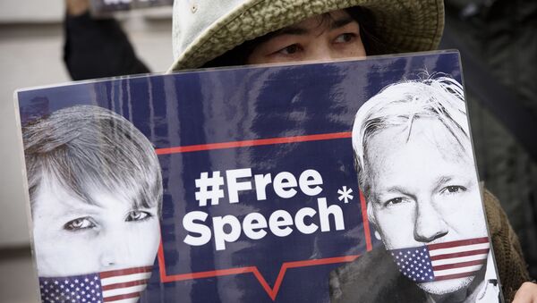 Una protesta contra la extradición de Assange (archivo) - Sputnik Mundo