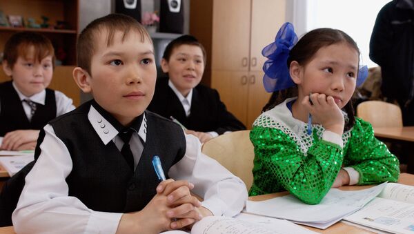 Escolares del distrito autónomo de Yamalia-Nenetsia, Rusia - Sputnik Mundo