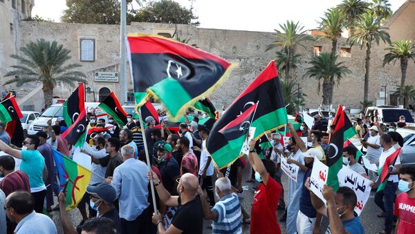 Protestas en Trípoli - Sputnik Mundo