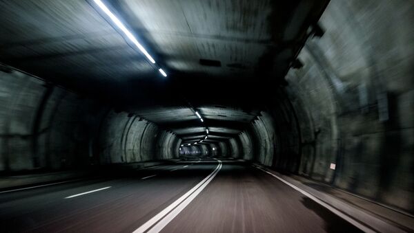 Túnel vehicular - Sputnik Mundo