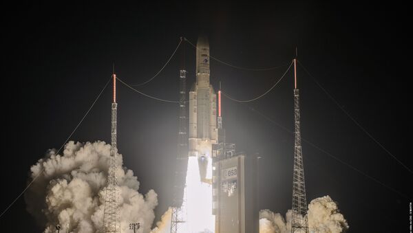 Despegue del cohete Ariane 5 desde Kourou (Guayana Francesa) - Sputnik Mundo