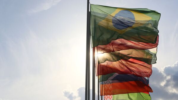 Banderas de los BRICS  - Sputnik Mundo