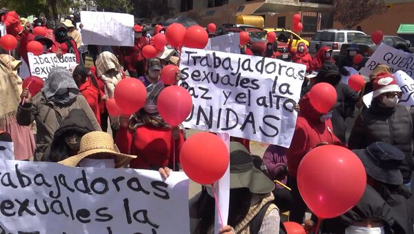 ¡Queremos trabajar!: cientos de trabajadoras sexuales se rebelan en La Paz, Bolivia - Sputnik Mundo