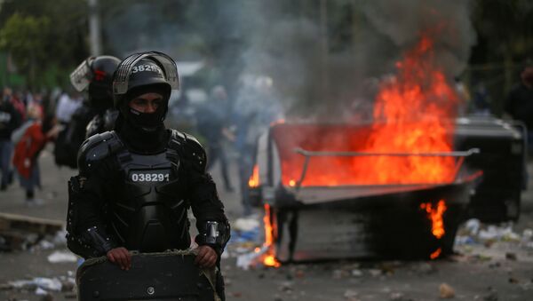 Disturbios en Bogotá - Sputnik Mundo