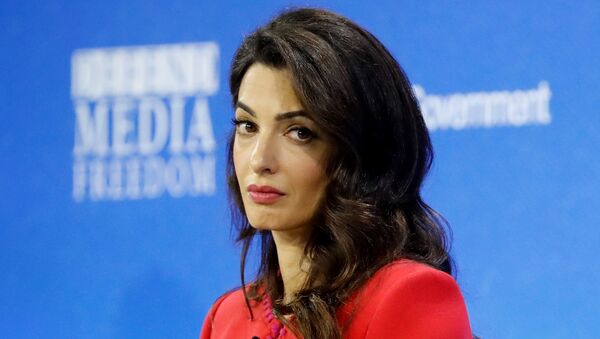 Amal Clooney, abogada, activista y escritora libanesa-británica - Sputnik Mundo