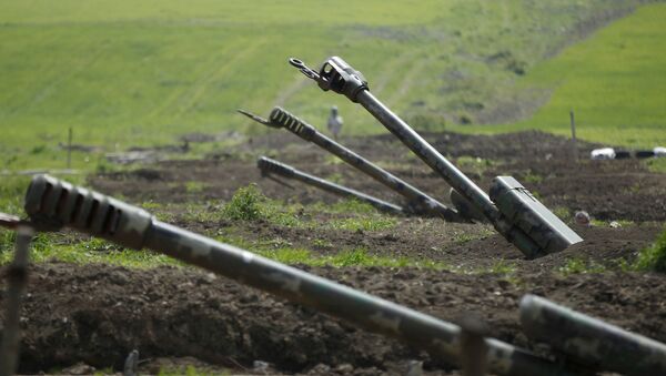 Artillería armenia en Nagorno Karabaj - Sputnik Mundo