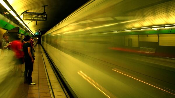 Una imagen del metro de Barcelona - Sputnik Mundo