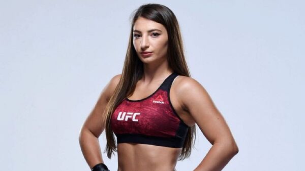 La luchadora georgiana-rusa de la UFC Liana Jojua - Sputnik Mundo