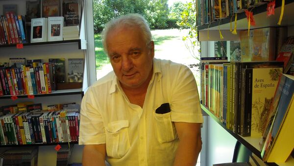 Javier Reverte, escritor español  - Sputnik Mundo