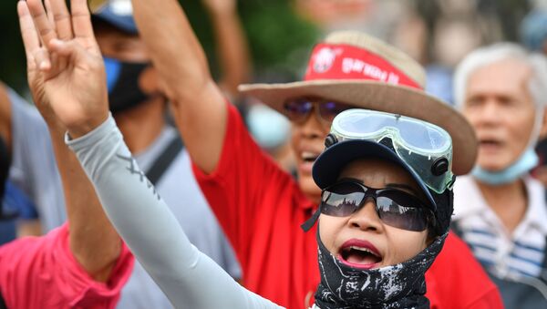 Protestas contra la monarquía en Tailandia - Sputnik Mundo
