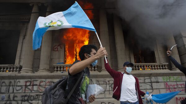 Protestas antigubernamentales en Guatemala, el 21 de noviembre de 2020 - Sputnik Mundo