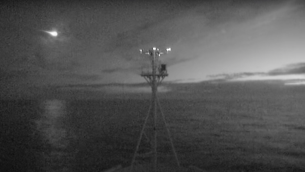 Un meteoro es registrado por las cámaras del buque oceanográfico australiano Investigator - Sputnik Mundo