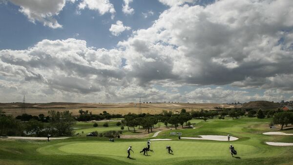Celebración del Madrid Golf Masters en el campo de golf de la Moraleja en Madrid - Sputnik Mundo
