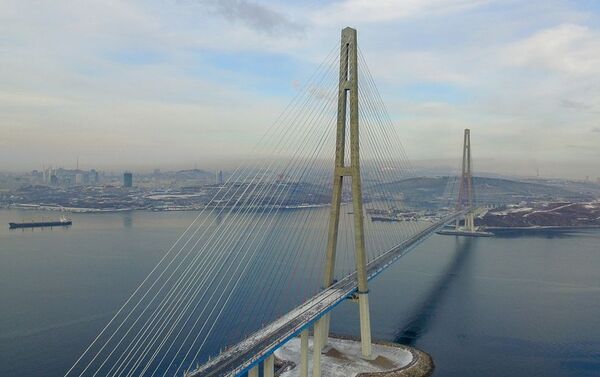 El puente de Vladivostok - Sputnik Mundo
