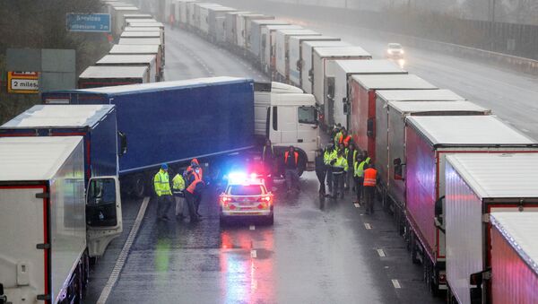 Situación con los camioneros en Dover, Reino Unido - Sputnik Mundo