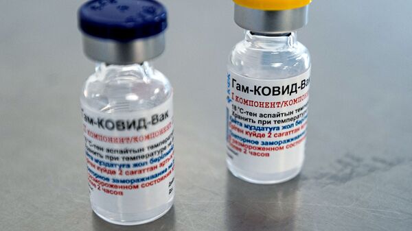 Sputnik V, una de las vacunas contra el COVID-19 producidas en Rusia - Sputnik Mundo