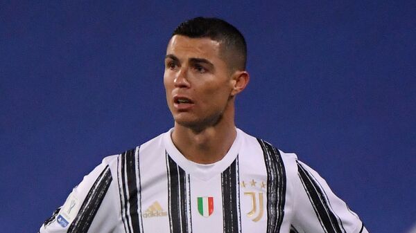 El futbolista Cristiano Ronaldo - Sputnik Mundo