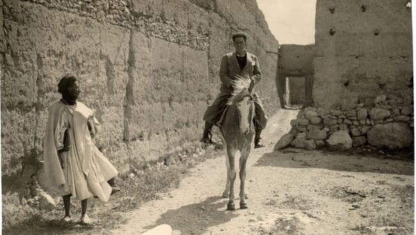 Chaves en una foto del reportero gráfico Contreras durante su viaje a Sidi Ifni para Ahora, abril-mayo 1934. - Sputnik Mundo