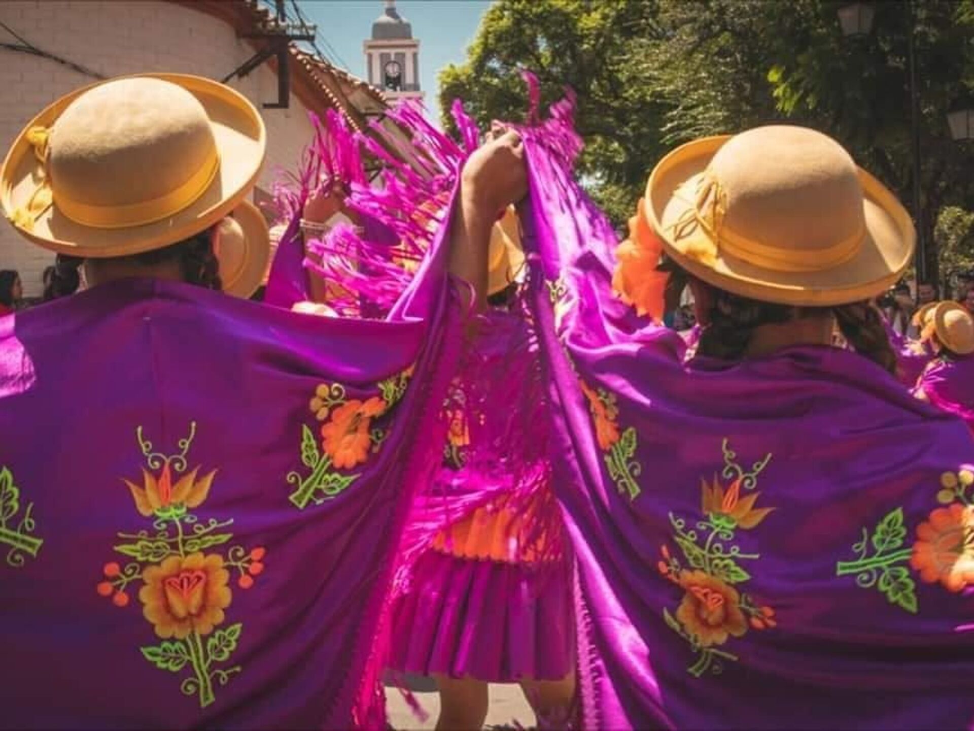 Cuál es el origen de las vestimentas tradicionales de las cholitas? -  , Sputnik Mundo