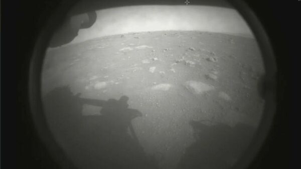 La primera imagen de Marte registrada por el rover Perseverance - Sputnik Mundo