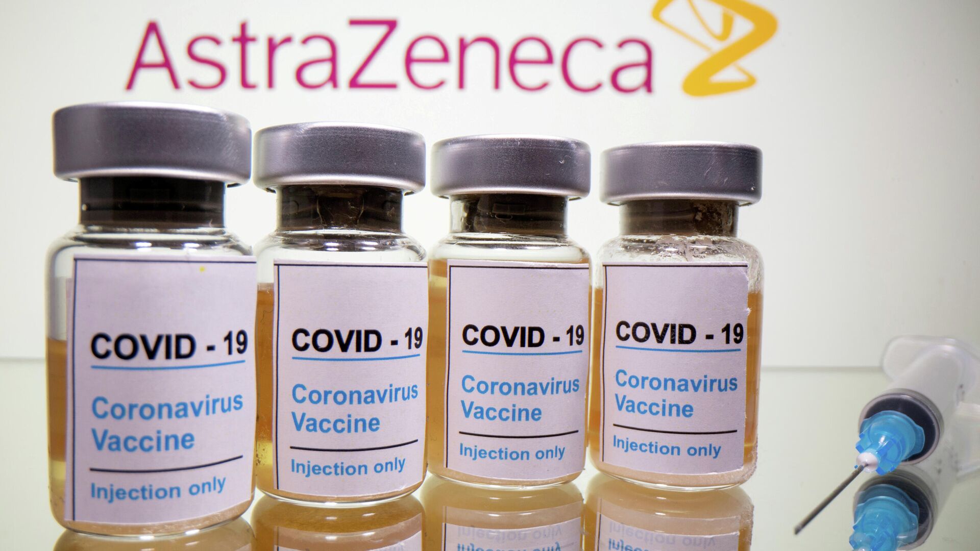 Dosis de la vacuna contra el COVID-19 de AstraZeneca - Sputnik Mundo, 1920, 08.04.2021