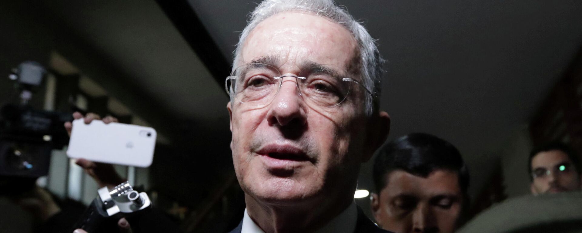 El expresidente colombiano Álvaro Uribe - Sputnik Mundo, 1920, 06.03.2021