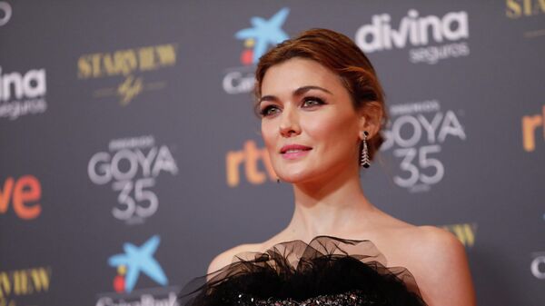 La actriz Marta Nieto en la alfombra roja de los Premios Goya 2021 - Sputnik Mundo