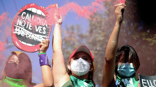 Marcha contra femicidios y violencia contra la mujer en El Salvador - Sputnik Mundo