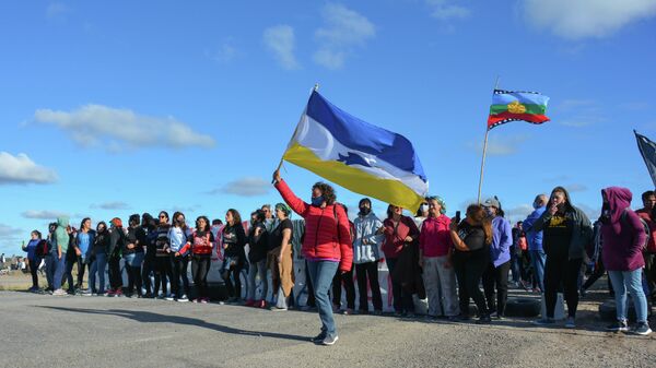 Cortes de ruta y movilizaciones en Chubut para rechazar la megaminería - Sputnik Mundo