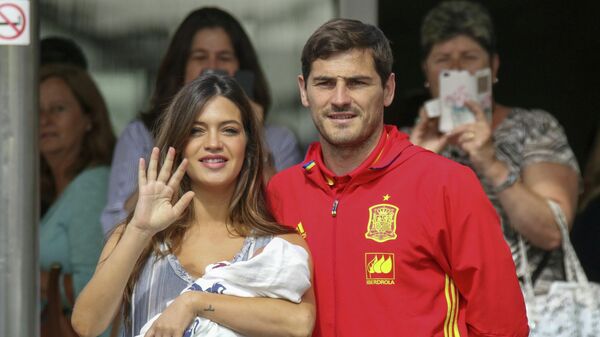 Iker Casillas y Sara Carbonero - Sputnik Mundo