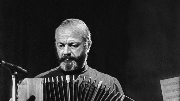 Ástor Piazzolla en 1971 - Sputnik Mundo