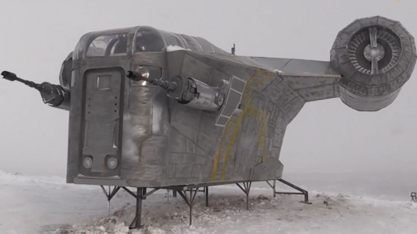 El mandaloriano aterriza en Siberia en su nave espacial - Sputnik Mundo