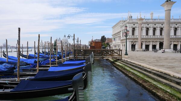Venecia durante el brote de coronavirus en Italia - Sputnik Mundo