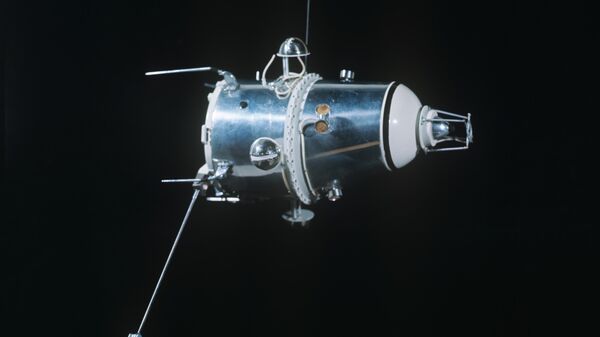 Estación Luna-10 - Sputnik Mundo