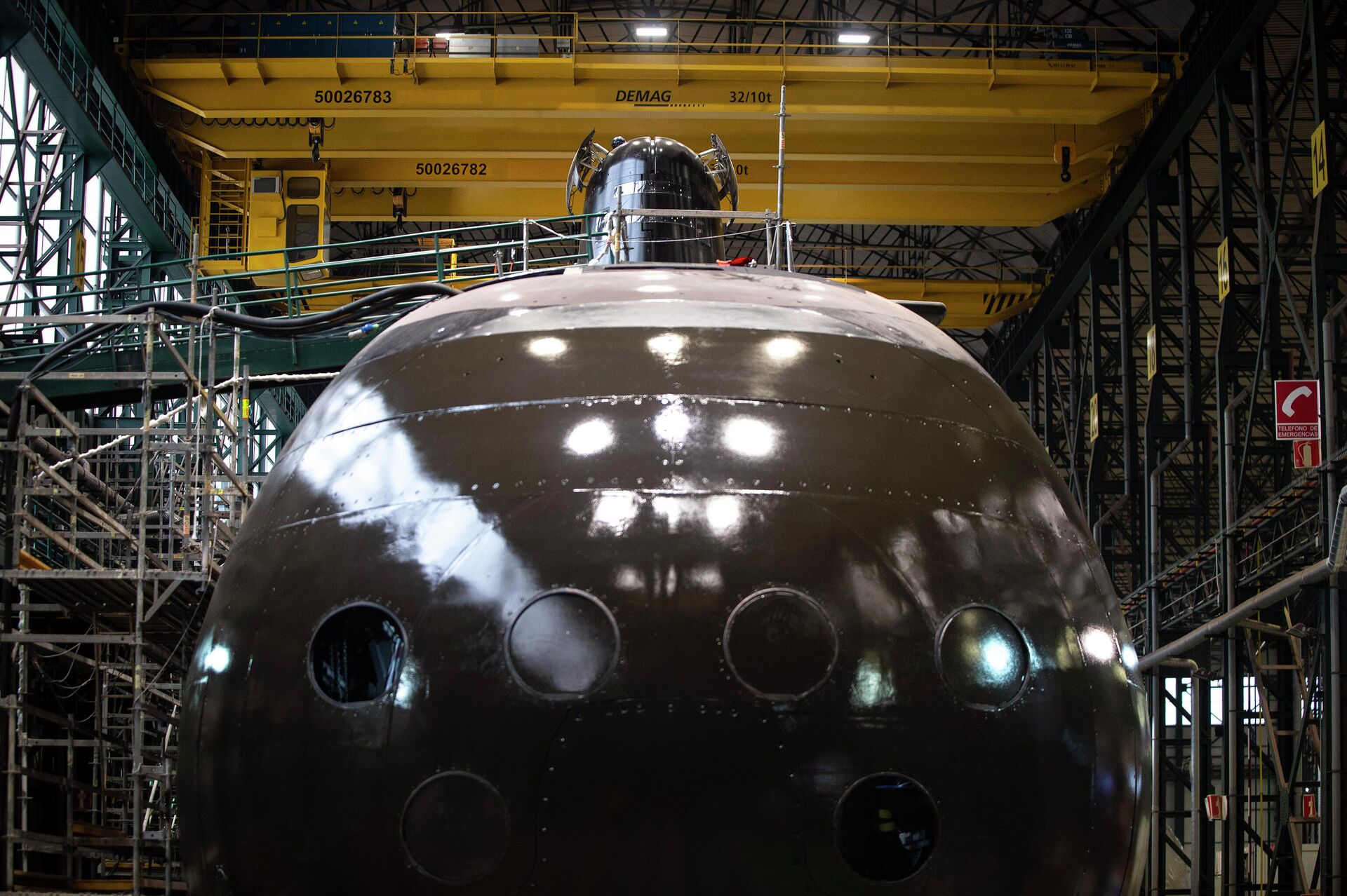 El submarino S-91 Isaac Peral en el taller donde se ha construido - Sputnik Mundo, 1920, 22.04.2021