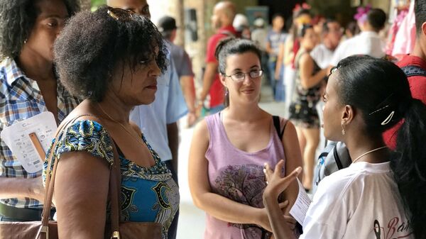 BarbarA's Power, la primera marca de ropa afro en Cuba - Sputnik Mundo