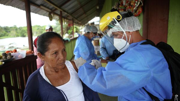Vacunación contra COVID-19 en Iquitos, Perú - Sputnik Mundo