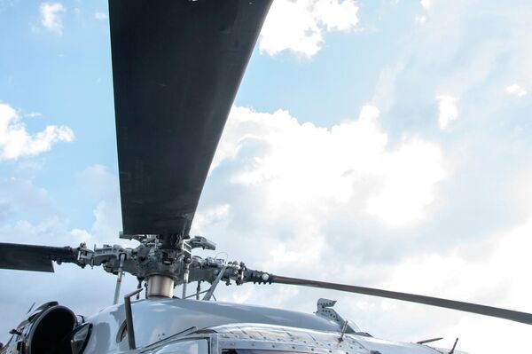 El helicóptero del presidente de Colombia, Iván Duque, tras el ataque - Sputnik Mundo