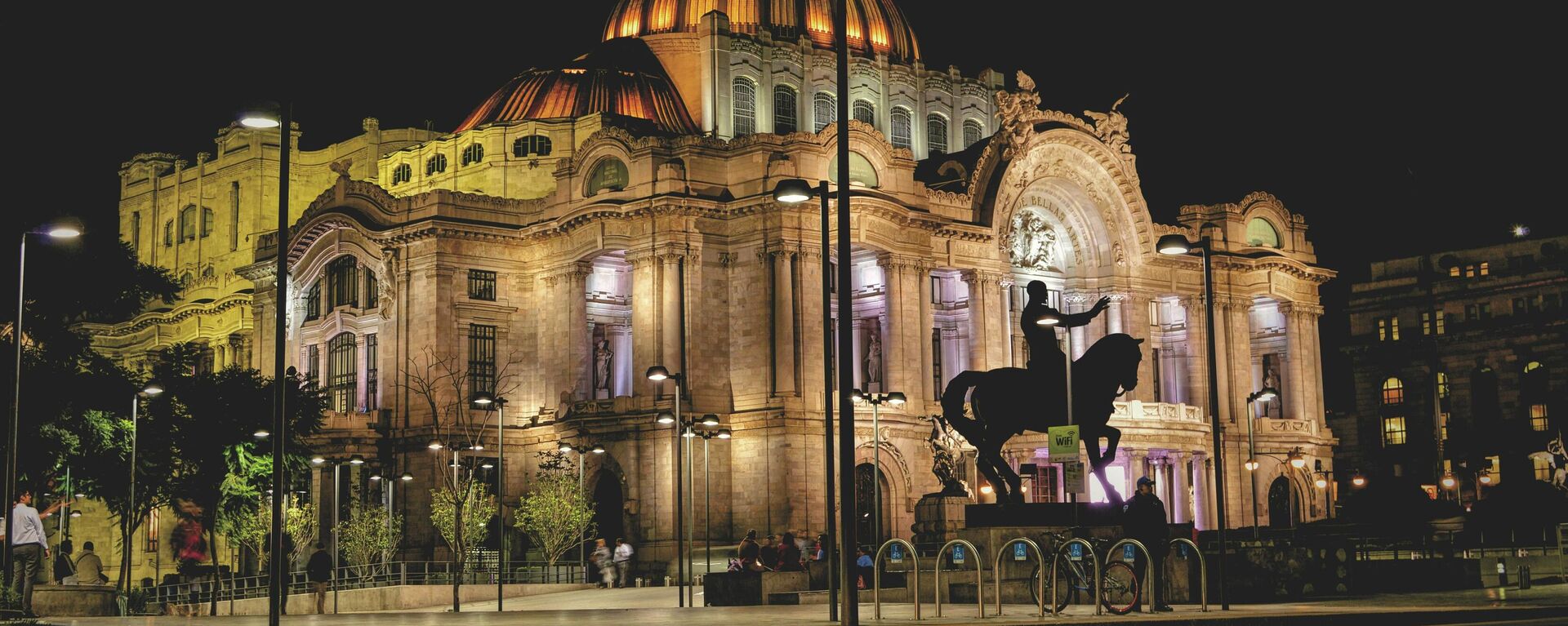 Palacio de Bellas Artes en Ciudad de México - Sputnik Mundo, 1920, 30.06.2021