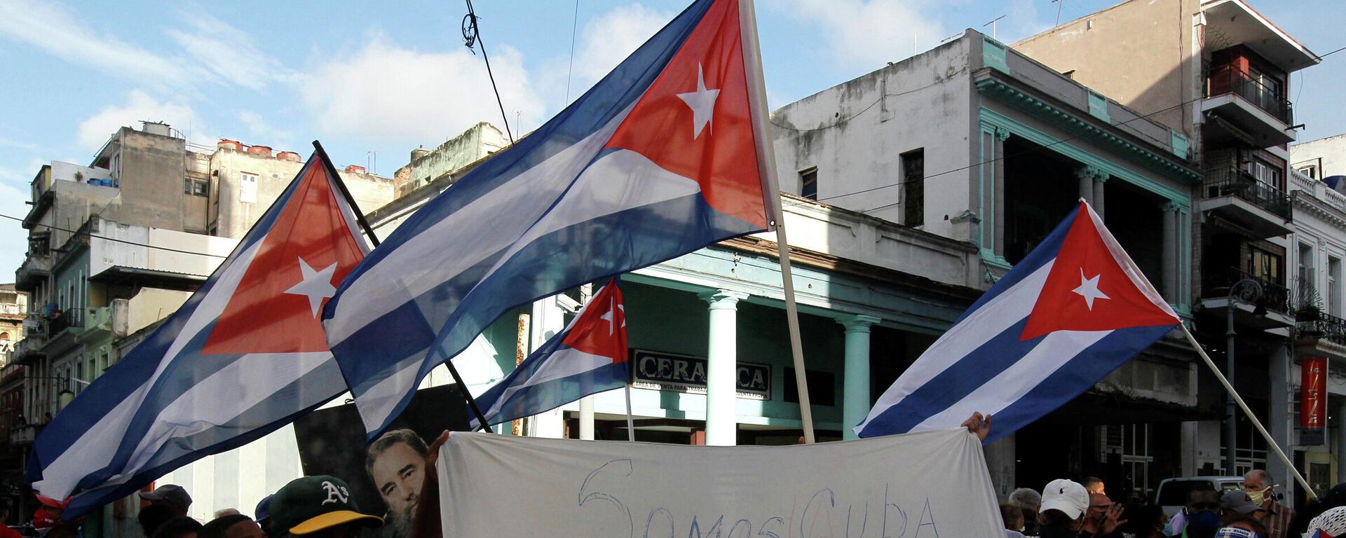 Manifestación de los partidarios del Gobierno de Cuba - Sputnik Mundo, 1920, 12.07.2021