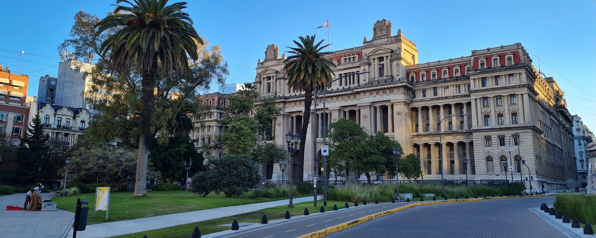 Microcentro de Buenos Aires se extiende a la zona de Tribunales y el corredor de la Av. Alem en el barrio de Retiro - Sputnik Mundo, 1920, 18.01.2022