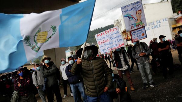 Protestas contra el presidente de Guatemala Alejandro Giammatei - Sputnik Mundo