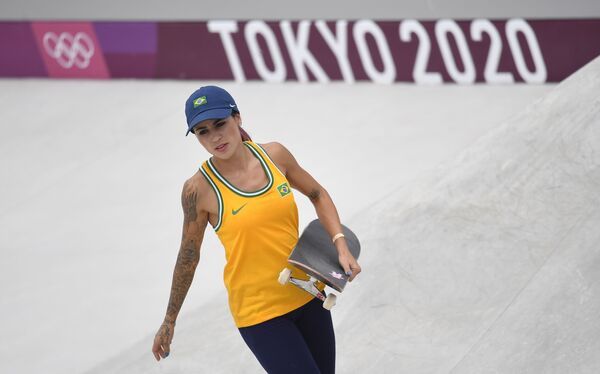 La skater brasileña Leticia Bufoni  en el Ariake Urban Sports Park, el 26 de julio de 2021. - Sputnik Mundo