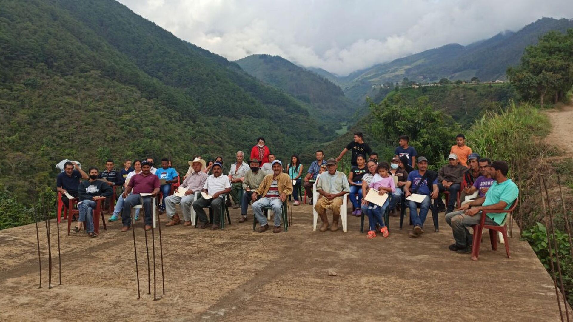 Campesinos de los Andes venezolanos inician asambleas para planificar la producción agrícola - Sputnik Mundo, 1920, 11.08.2021