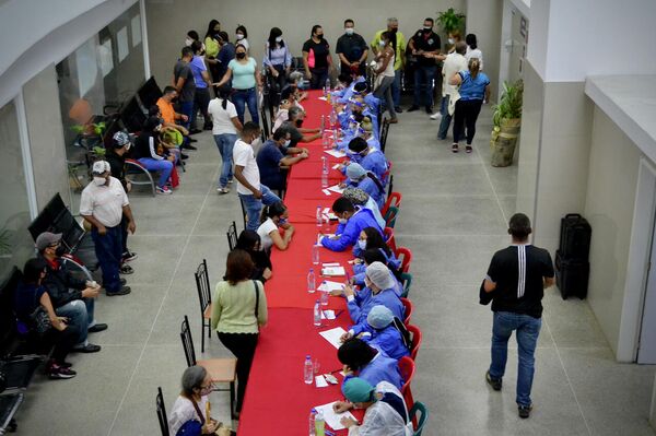 Venezuela activa 125 CDI como centros de vacunación masiva contra el COVID-19 - Sputnik Mundo