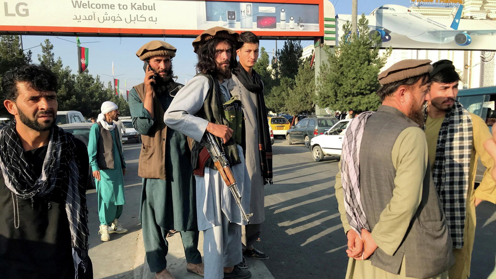 Los talibanes en Kabul, Afganistán - Sputnik Mundo, 1920, 21.08.2021
